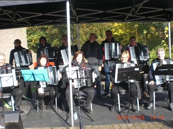 Het orkest van Accorda met Gerard van Maasakkers (2016)